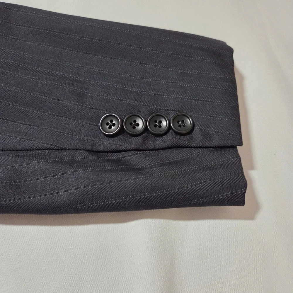 Brooks Brothers 1818 Regent Navy Wool Pinstripe Blazer Jacket Men's 39R‎